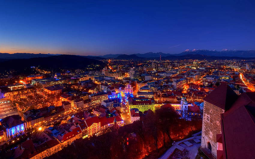 Kota, Rumah, Gunung, Senja, Kunci, Lampu, Natal, Pegunungan Alpen, Senja, Sore, Slovenia Wallpaper HD