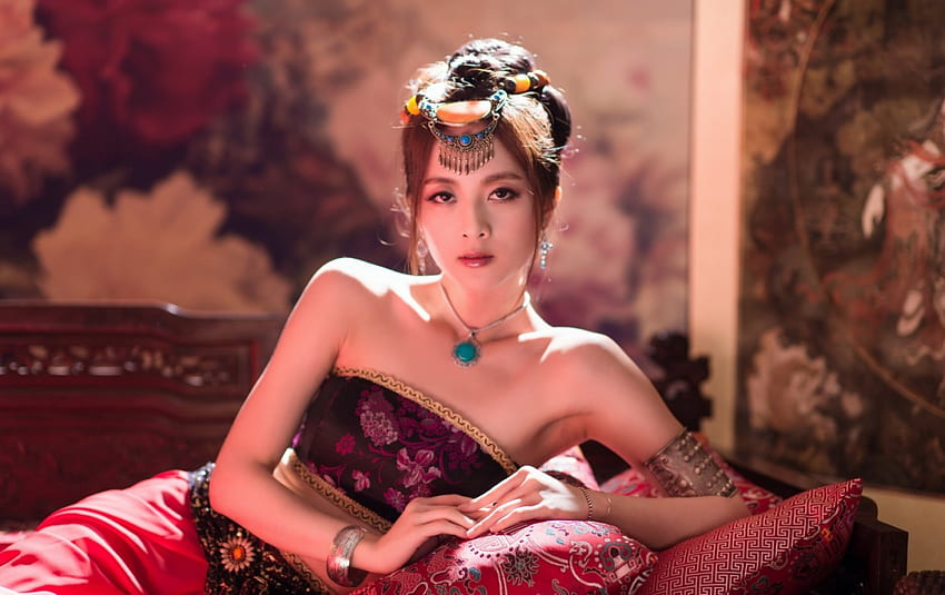 Orientalische Schönheit, asiatisch, rot, Mädchen, orientalisch, Frau, Schönheit HD-Hintergrundbild
