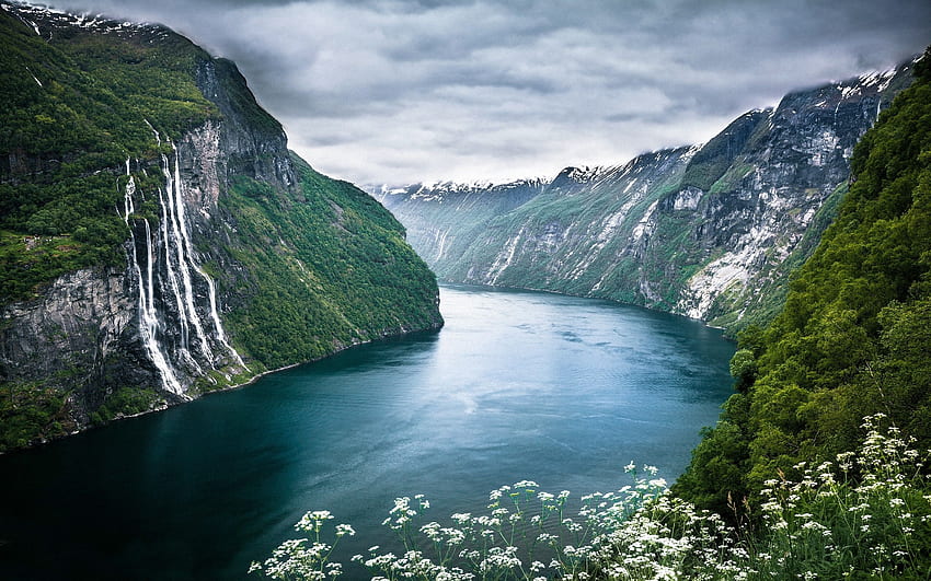 フィヨルド ノルウェーの背景。 ノルウェー、ノルウェー クルーズとヘタリア ノルウェー、ノルウェーのフィヨルド 高画質の壁紙