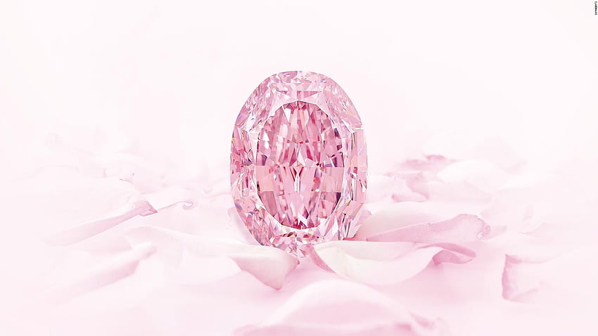 The Spirit Of The Rose' Purple Pink Diamond Fetches $26.6M At Sotheby's Auction CNN Style, Blue and Pink Diamonds HD wallpaper
