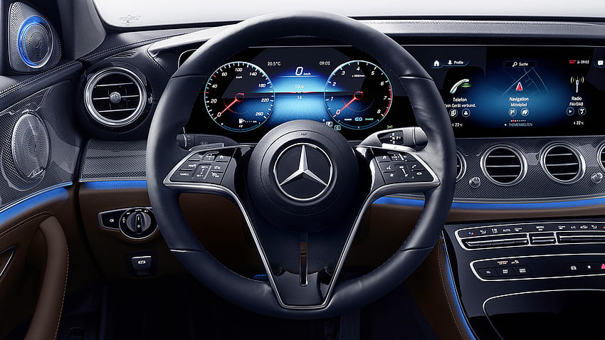 Mercedes’ new steering wheel knows when you’re touching it HD wallpaper