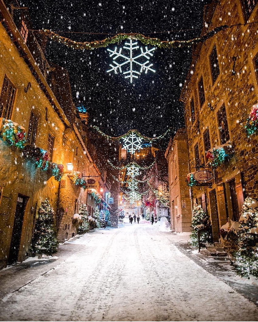 Old Quebec Christmas, Quebec Winter HD phone wallpaper