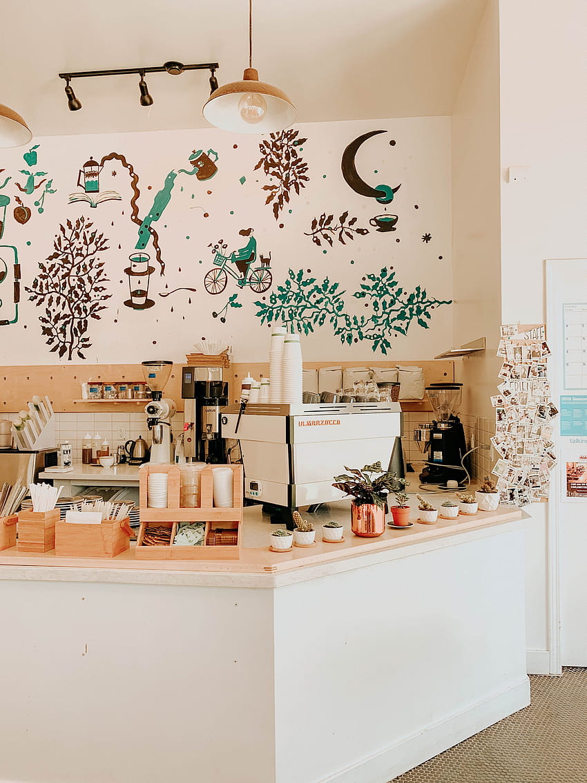 Giờ đây bạn đã có thể thưởng thức những tách cà phê ngon trong không gian tuyệt đẹp của Cafe Wallpaper. Hãy đắm mình trong không gian yên tĩnh và tận hưởng một ly cà phê thật ngon nhé!