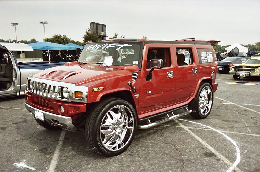 SHOWY HUMMER, hummer, outside, clean, red, truck HD wallpaper