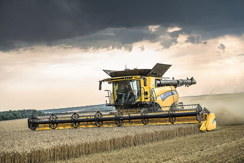 New Holland CR10.90 Combine Harvester Ultra . Background HD wallpaper