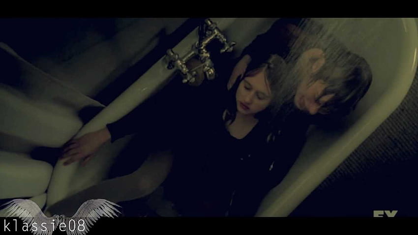 ֻ Tate & Violet [American Horror Story].. It's A Filthy God Damn Helpless World HD wallpaper