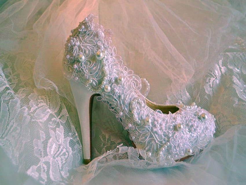 Chaussures de jour spécial, perles, blanc, jour du mariage, chaussures Fond d'écran HD