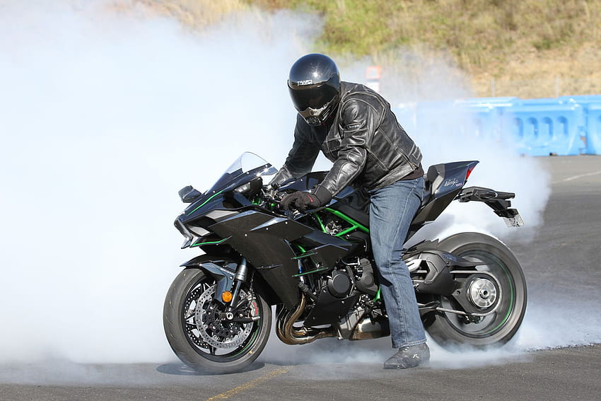 Bike Review H2 Kawasaki20150730 - Kawasaki Ninja H2r Burnout - -,  Motorcycle Burnout HD wallpaper | Pxfuel