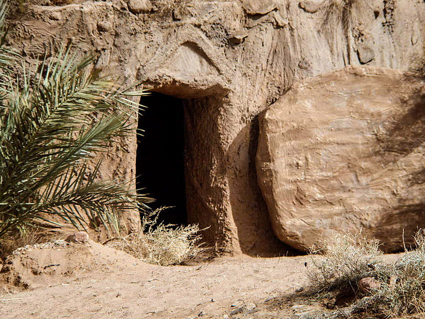 Bible - Jesus Is Alive! - The Resurrection Of Jesus And The Empty Tomb (Matthew 28:1 15, Mark 16:1 20, Luke 24:1 47, John 20:1 29) HD wallpaper