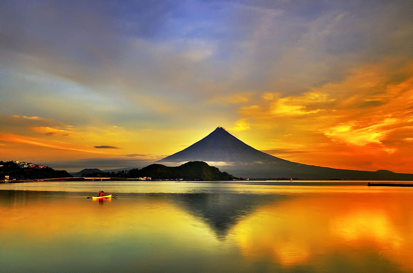 The Boatman por Dacel Andes en 500px Mayon Volcano Wallpaper HD