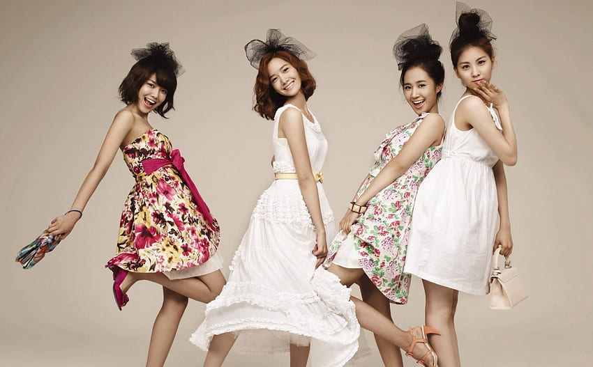Girls Generation, celebrity, singers, fun, people, actress HD wallpaper