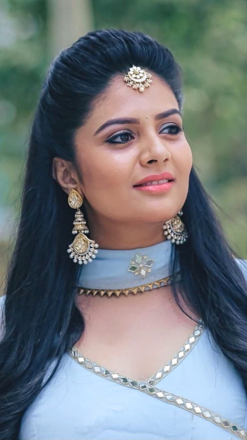 Sreemukhi, telugu actress HD phone wallpaper