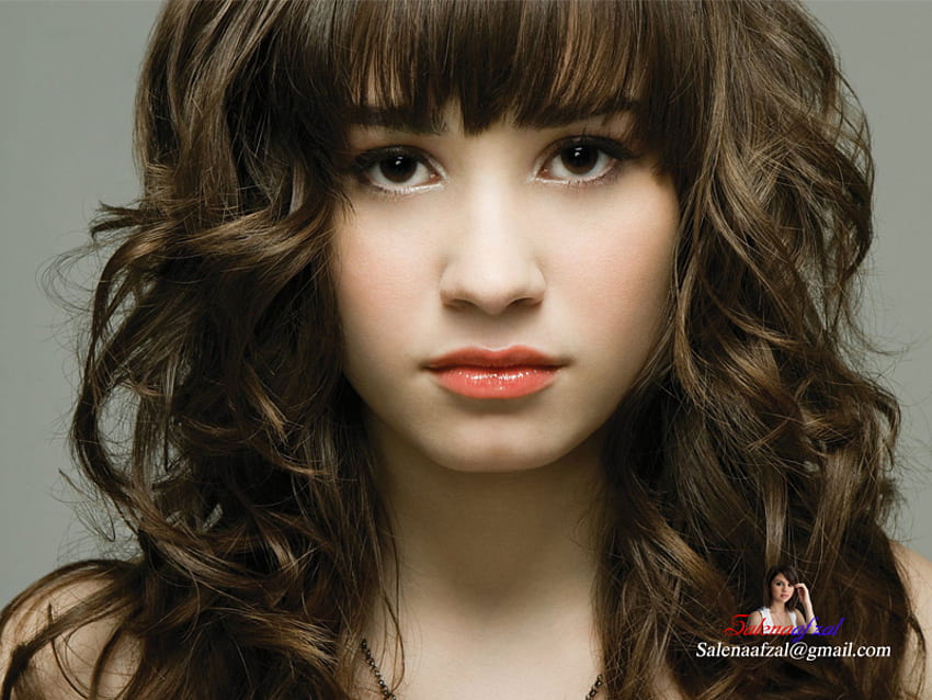 Demi Lovato, singer, actress HD wallpaper