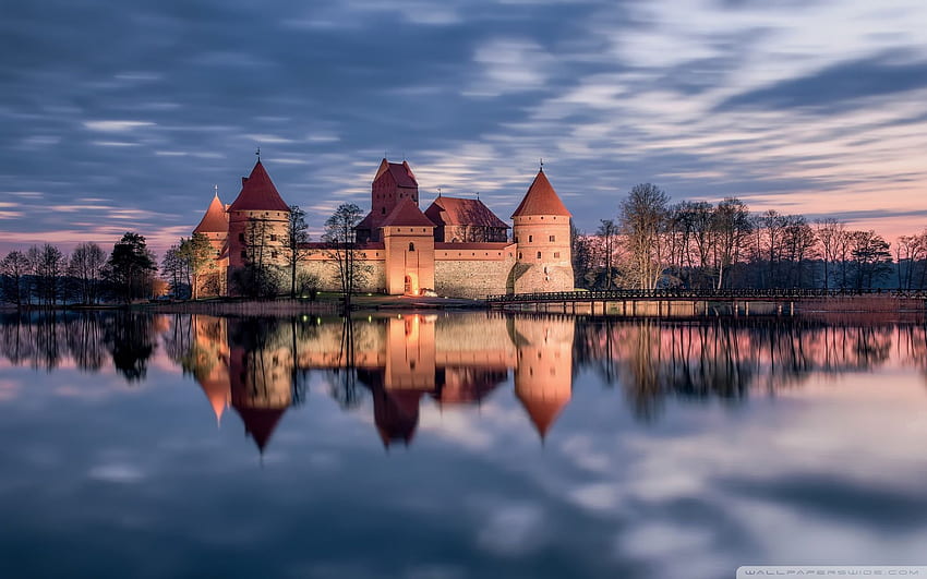 Castelo da Ilha de Trakai, Lituânia ❤ for, Paisagem da Lituânia papel de parede HD