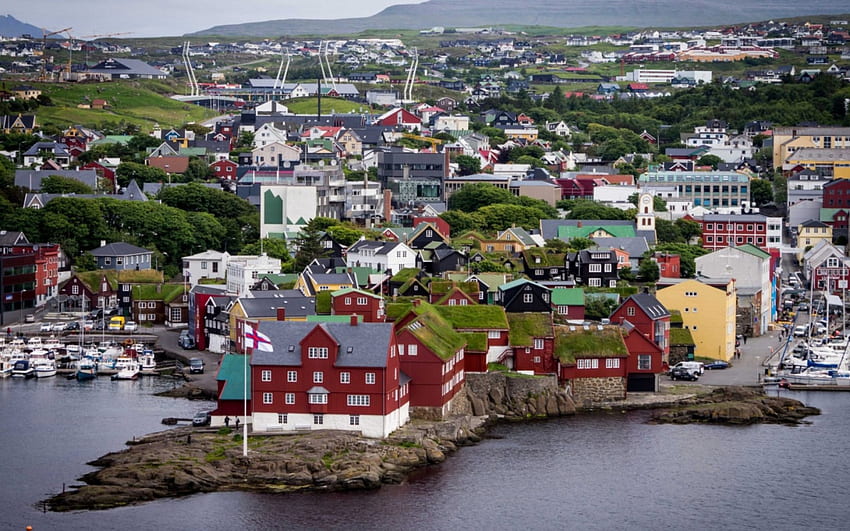 miasto torshavn na wyspach owczych, wyspa, miasto, łodzie, zatoka, marina Tapeta HD