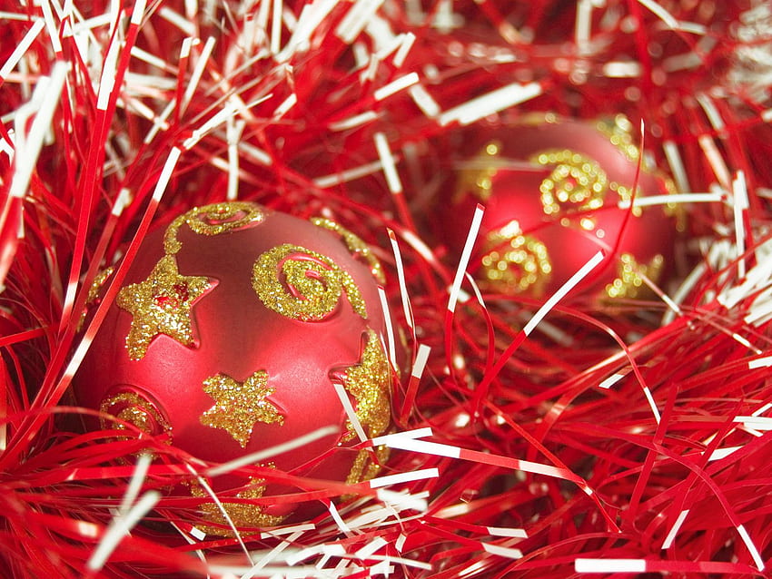 Christmas balls, hollidayes, golden, merry christmas, magic, balls, gold, holliday, beauty, xmas, happy new year, light, ball, lights, christmas, red, lovely HD wallpaper