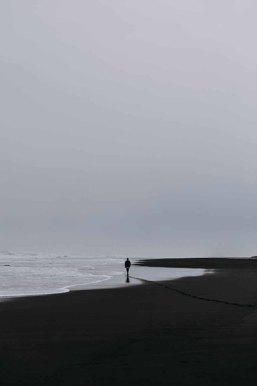 Sam, morze, sylwetka, minimalizm, samotność, samotność, surfowanie Tapeta na telefon HD