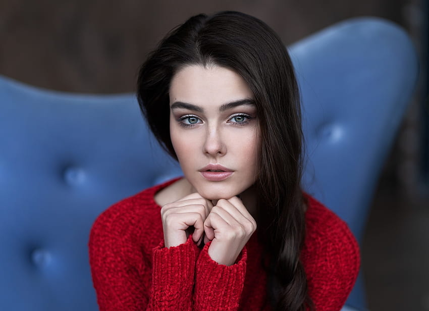 Hübsche Frau, brünett, schöne blaue Augen HD-Hintergrundbild