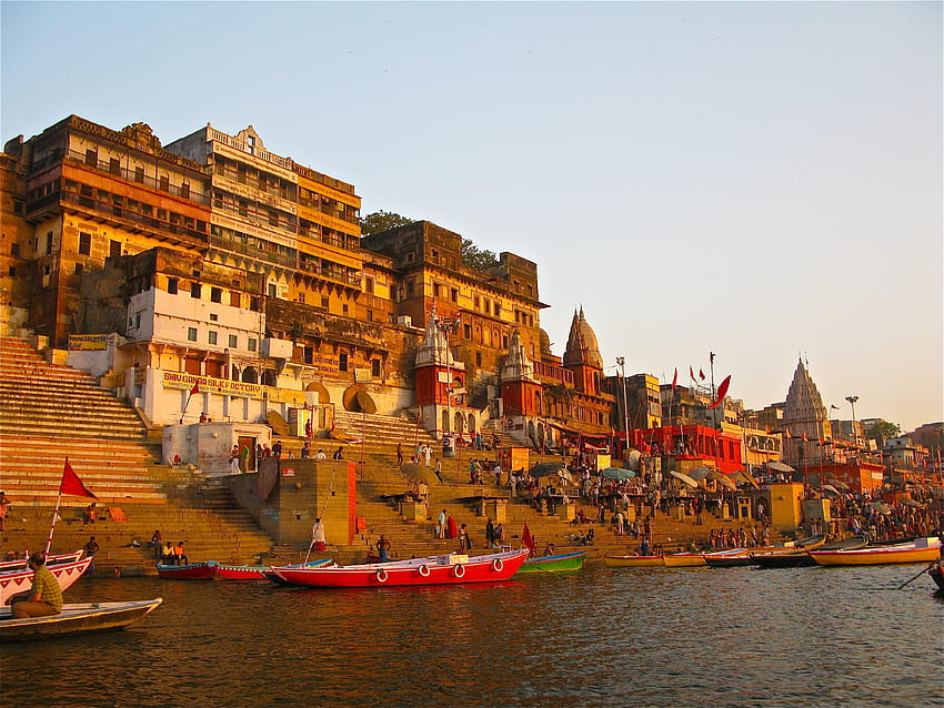 Varanasi na PC - Ghaty w Varanasi Tapeta HD