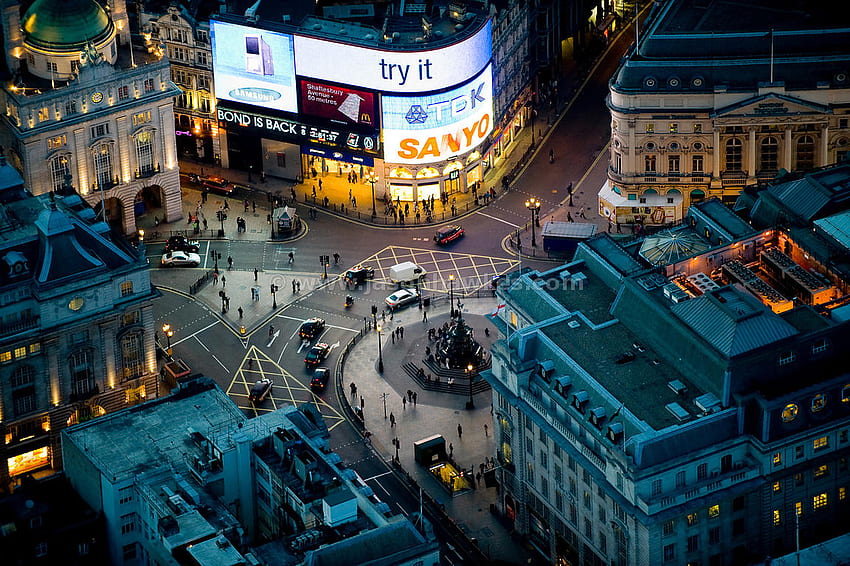 Aerial View. Piccadilly Circus, London. Jason Hawkes HD wallpaper