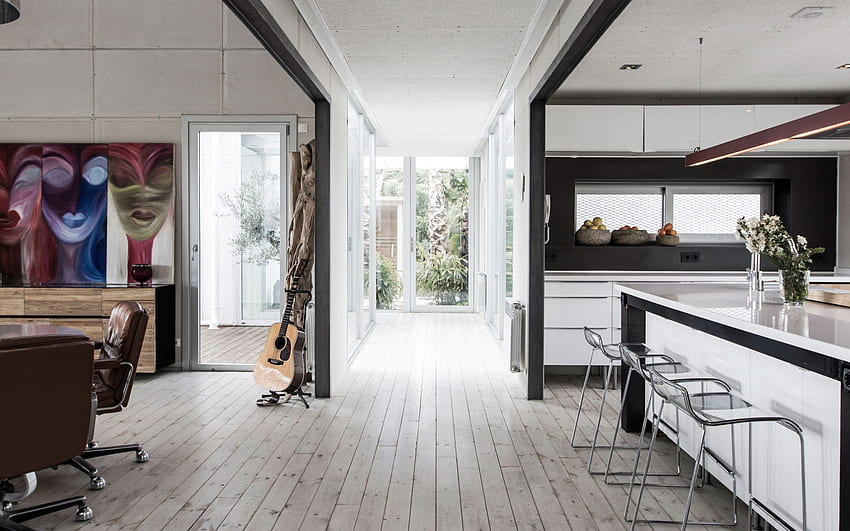 kuchnia, stylowy wystrój wnętrz, wiejski dom, nowoczesne wnętrze, biała drewniana podłoga, pomysł na jadalnię, czarno-białe meble kuchenne Tapeta HD