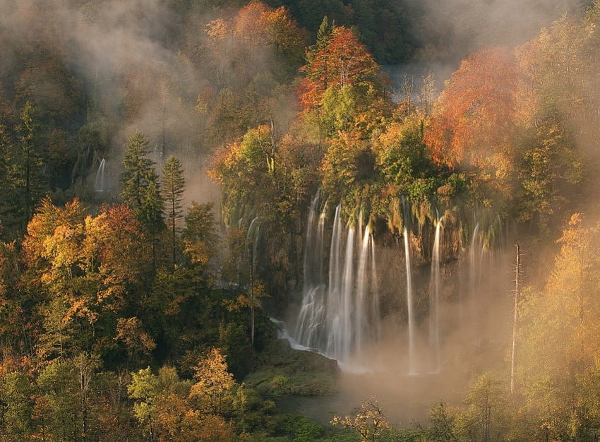 Национален парк Хърватия, сутрин, мъгливо, облаци, водопади, Хърватия, зелени покриви, парк HD тапет