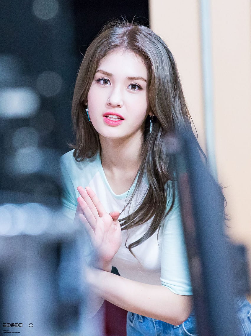 Jeon Somi Android IPhone - Asiachan KPOP, Jeon So-mi HD phone wallpaper ...