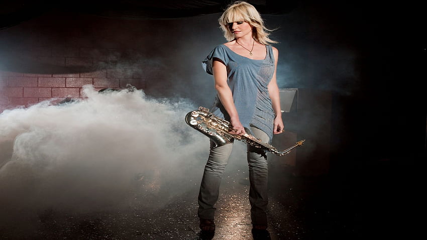 Mindi abair, girl, saxophone, smoke, light Full Background HD wallpaper