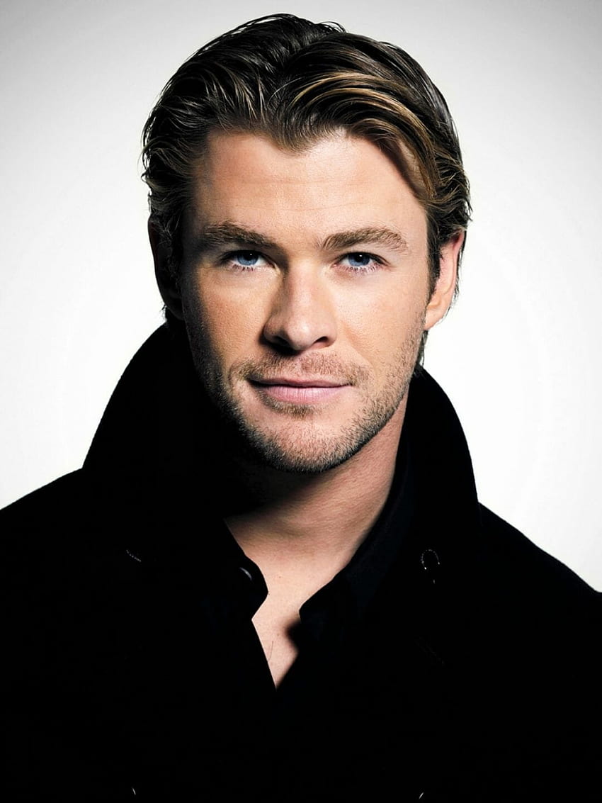 ܓ70 Chris Hemsworth - Hollywood - Actors - Android / iPhone Background (png / jpg) (2022), Hollywood Actors HD phone wallpaper