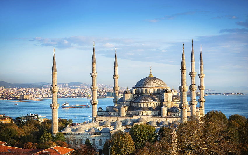 Sultan Ahmet Mosque - The Blue Mosque - Istanbul HD wallpaper