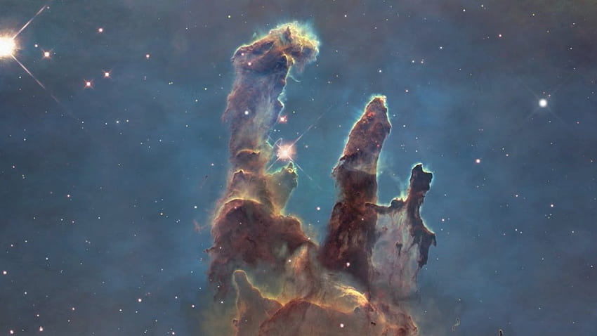 Телескопът Хъбъл Re заснема „Стълбовете на сътворението“ в зашеметяващ HD тапет