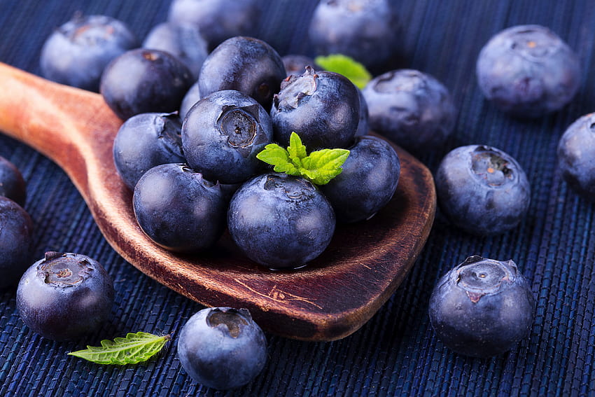 Blue berries, wooden spoon, kitchen, fruits HD wallpaper