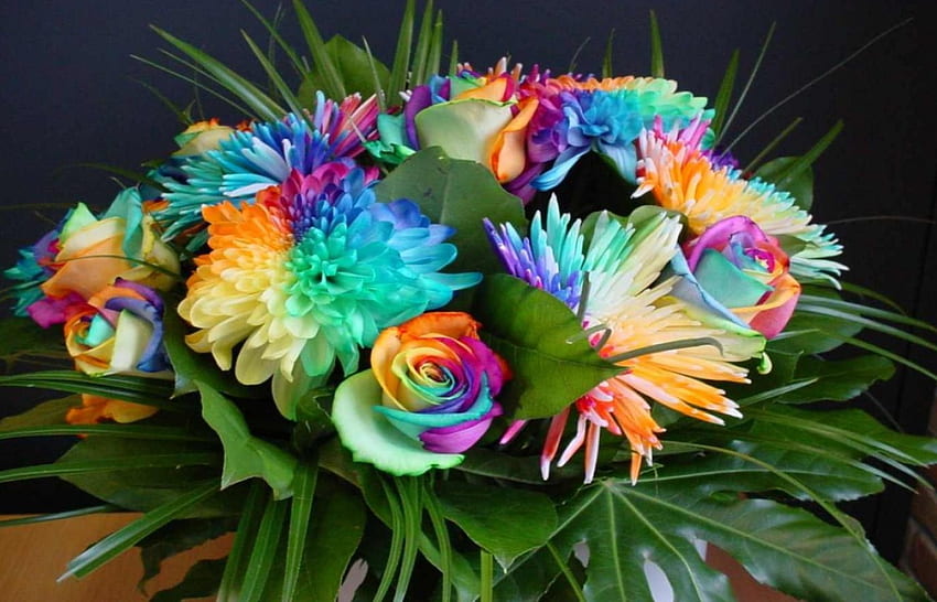 Kolorowy bukiet, gerbery, liście, kwiaty, róże Tapeta HD