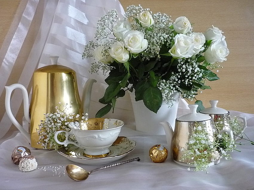 Classic chic, ladel, classic, gold, plate, petals, spoon, saucer, creamer, white, roses, vase, cup, curtain, still life, leaves, flowers, chic HD wallpaper