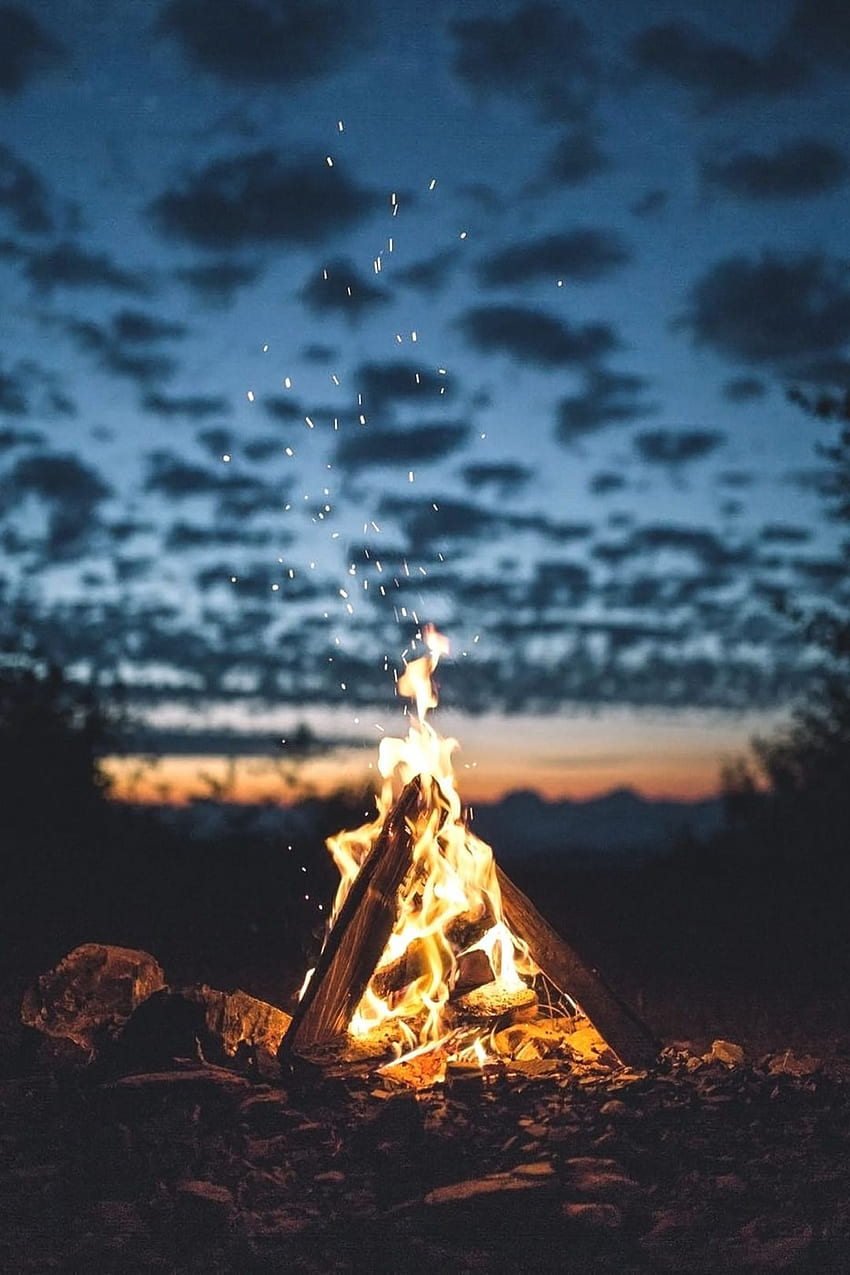 Bonfire []. & Stock, Campfire Aesthetic HD phone wallpaper | Pxfuel