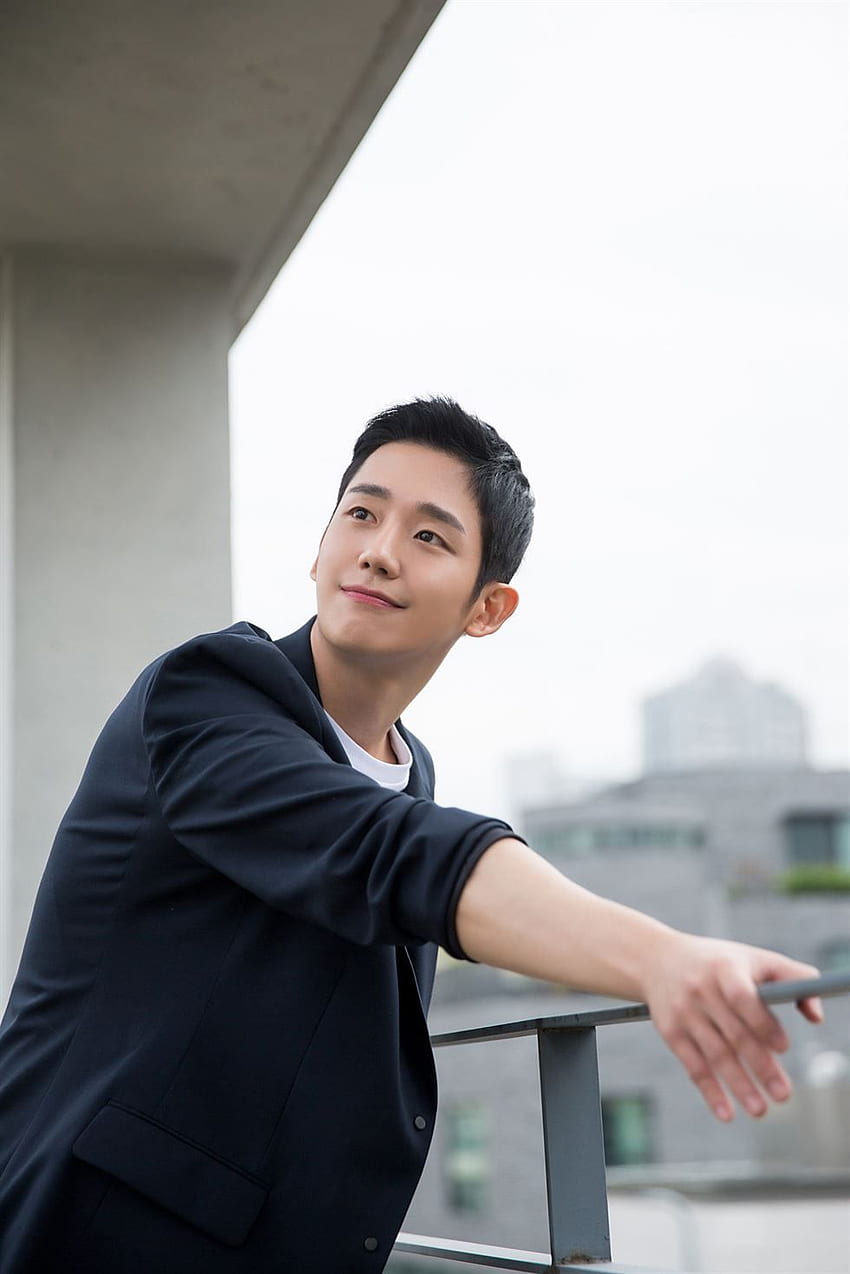 Rising Star Jung Hae In To Hold First Fan Meeting In July [] HD phone wallpaper