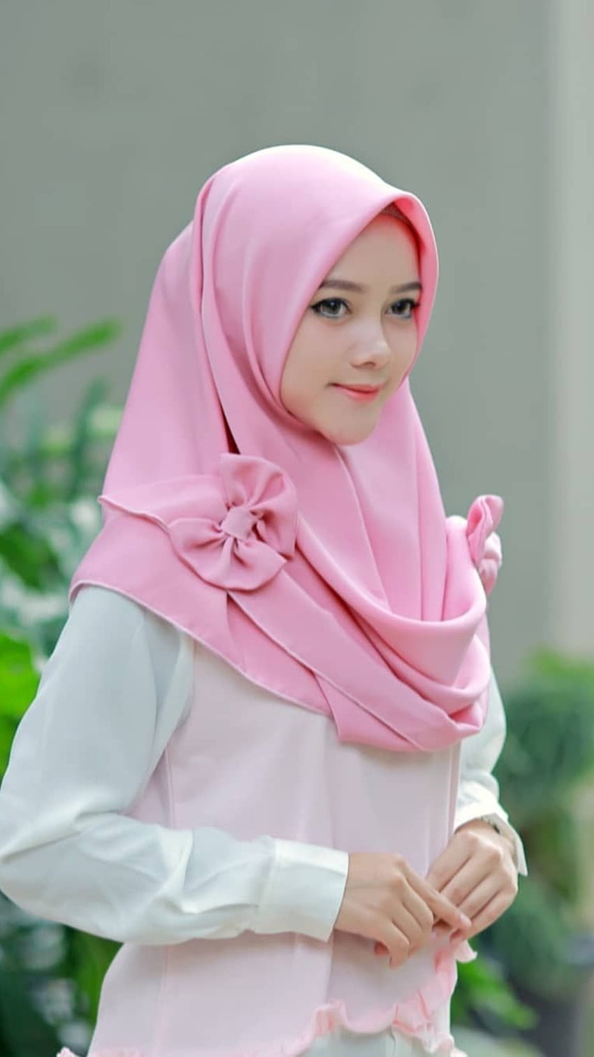 Muslim Girl , Gorgeous, Hijab HD phone wallpaper | Pxfuel