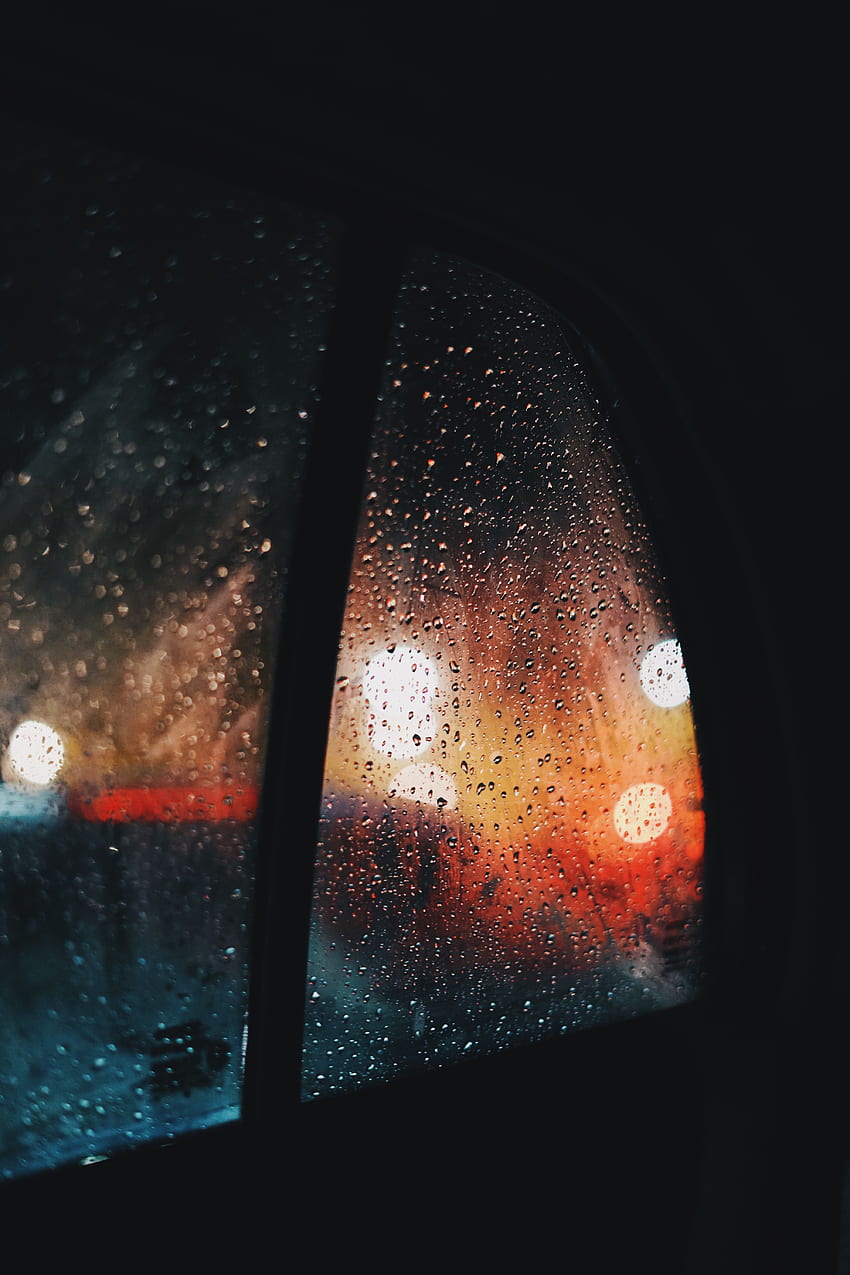 Pioggia, gocce, buio, bagliore, auto, vetro, finestra Sfondo del telefono HD