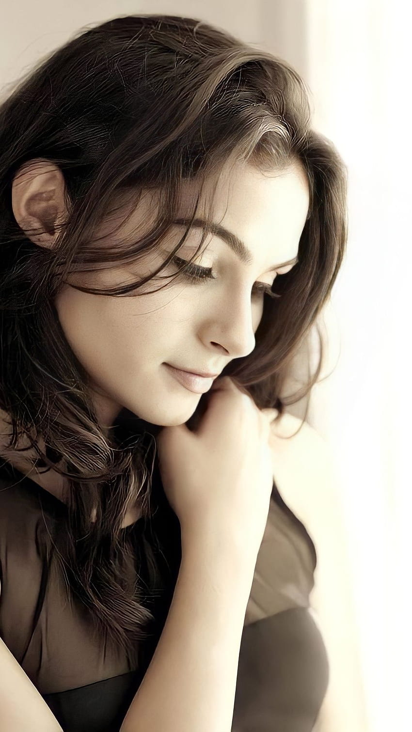 Andrea Jeremiah, tamilische Schauspielerin HD-Handy-Hintergrundbild