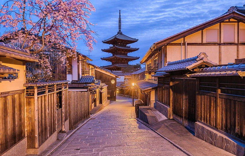 castle, street, the evening, Japan, track, lantern, Kyoto for , section город, Kyoto Mobile HD wallpaper