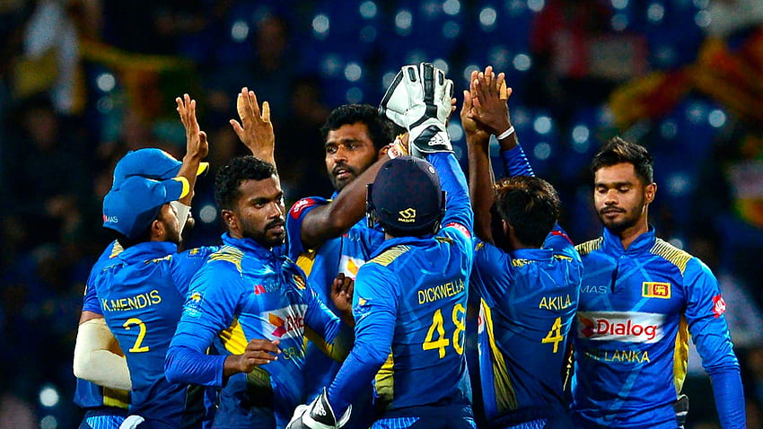 Sri lanka cricket team . The Sri Lanka Cricket team at Lord's cricket ground in London, circa News HD wallpaper