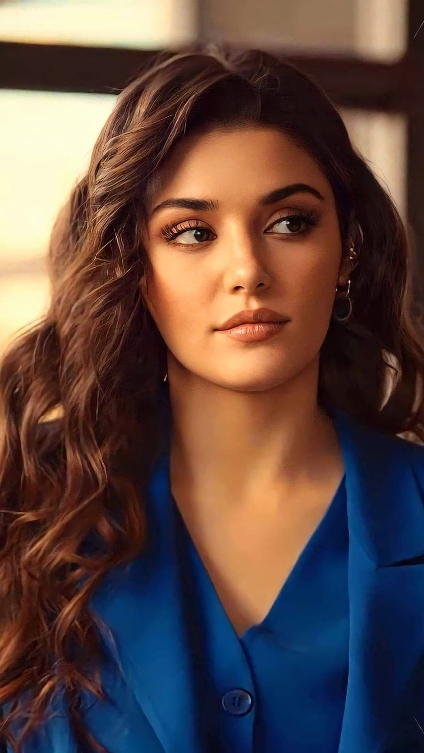 Hande Ercel, türkische Schauspielerin HD-Handy-Hintergrundbild