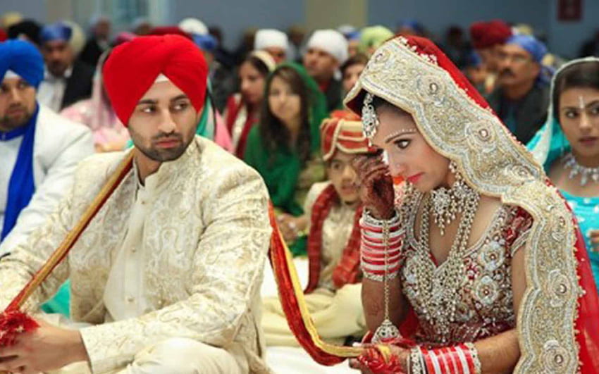 Punjabi Wedding Couple Pics - Punjabi Bride And Groom, Indian Wedding  Couple HD wallpaper | Pxfuel