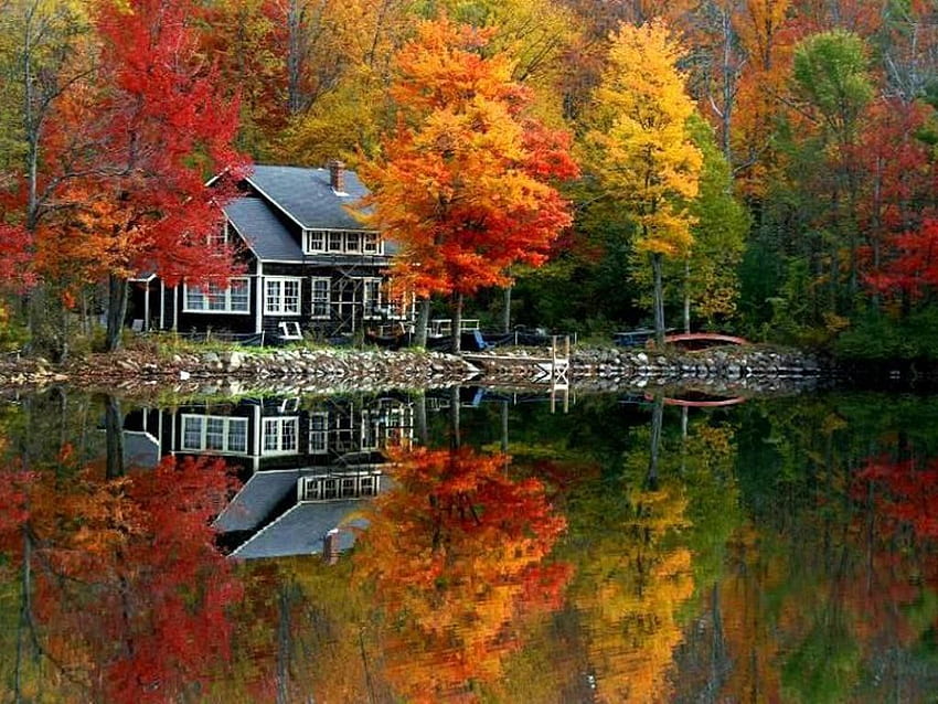 Los colores del otoño embellecen las casas modernas y el paisaje en todo Fall Lake fondo de pantalla