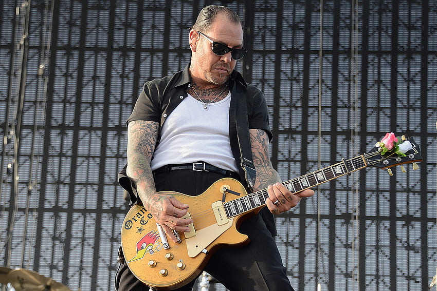 Mike Ness Reflects on Social Distortion's Legacy HD wallpaper