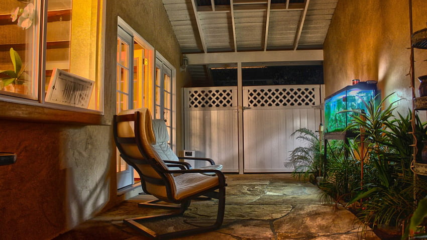 cudowne ogrodzony taras r, krzesła, patio, dom, brama, ogrodzony, r, akwarium Tapeta HD