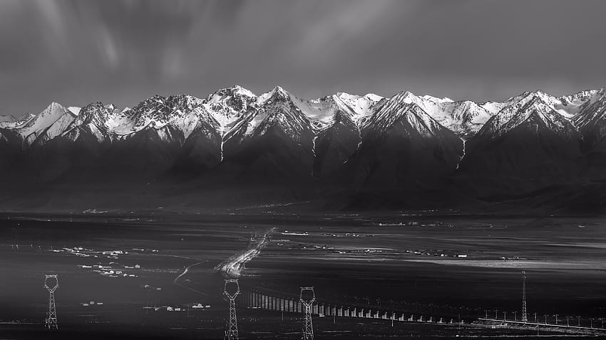 Pegunungan Qilian. Studio 10. Puluhan ribu, Black and White Mountain Wallpaper HD