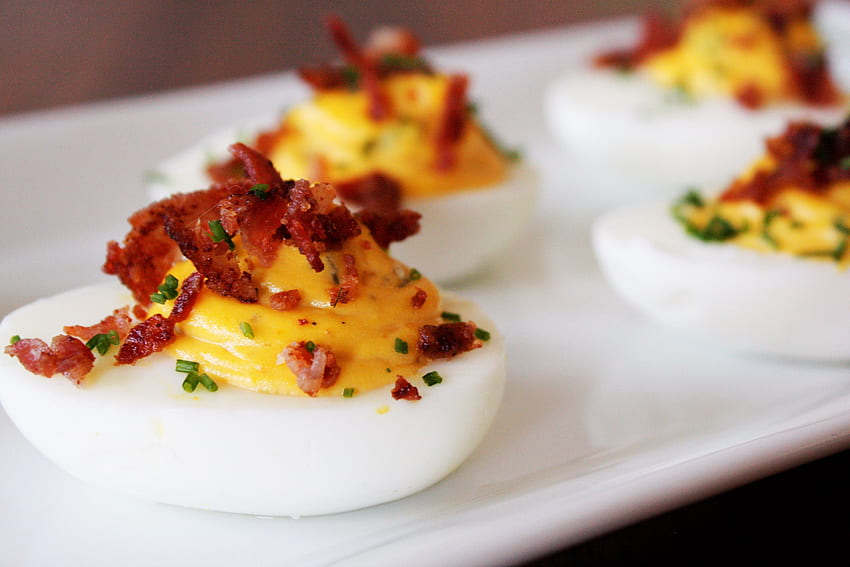 Deviled Eggs with Jalapeños and Bacon HD wallpaper
