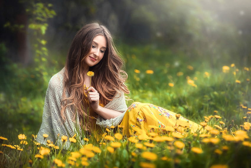 Pretty Girl in a Field of Flowers, model, bunga, lapangan, berambut cokelat Wallpaper HD