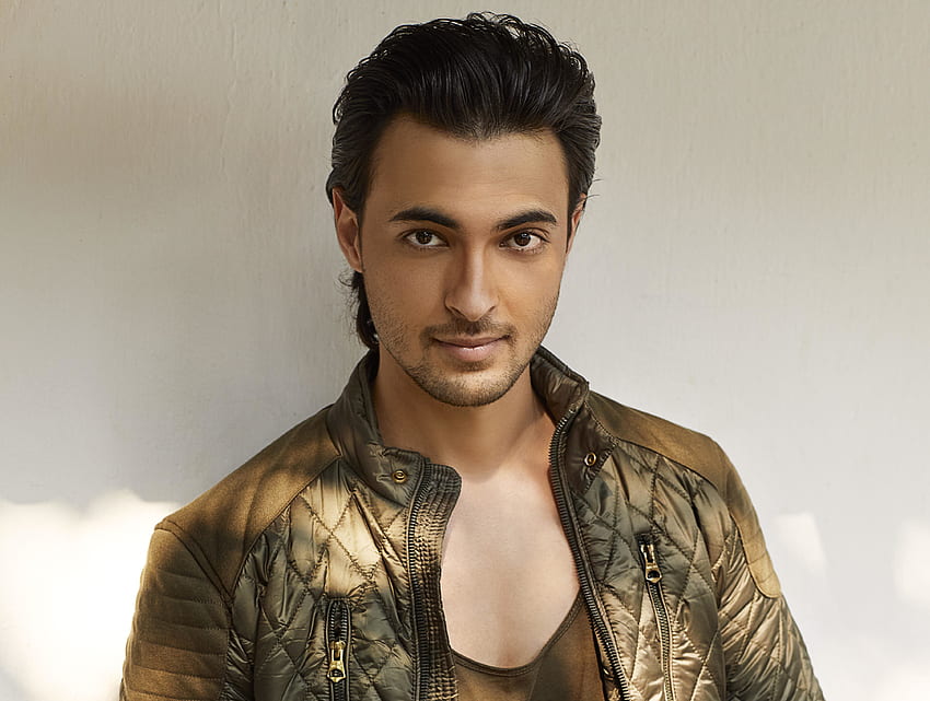 AHIL & I ARE GROWING UP TOGETHER', SAYS AAYUSH SHARMA HD wallpaper